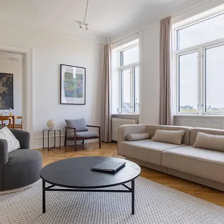 3 Bedroom In Lovely Area Copenhagen