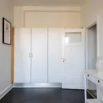 3 Bedroom In Lovely Area